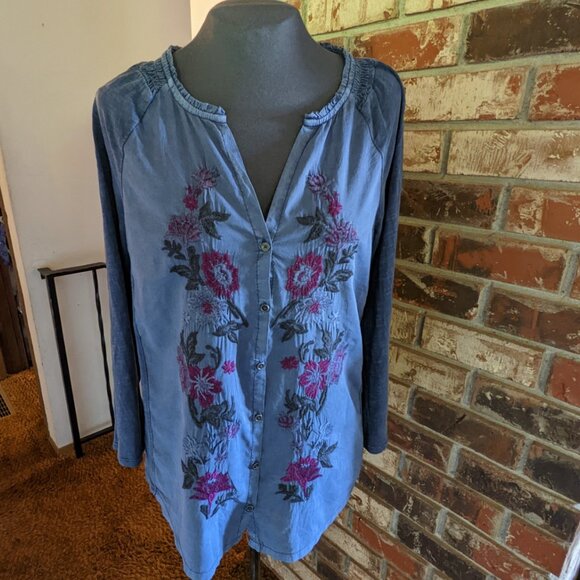 Embroidered,  button front Shirt - Picture 1 of 9